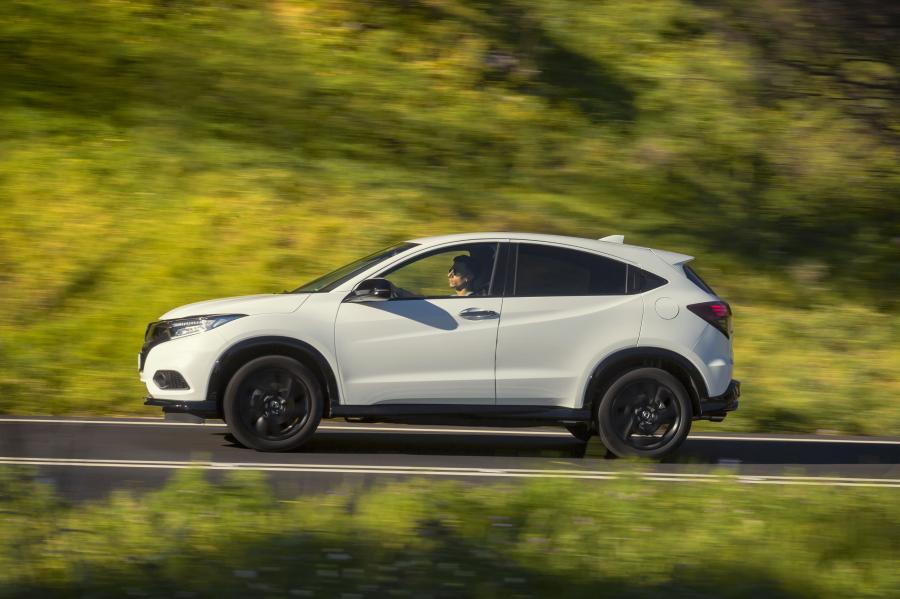  Honda HR-V Sport 2018 года  (EU) (фото 17 из 40)